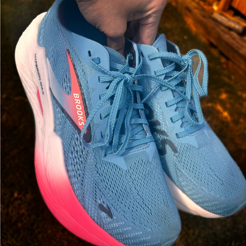 Brooks Women's Hyperion Max 2 Neutral Sky Blue and Coral Running Shoes